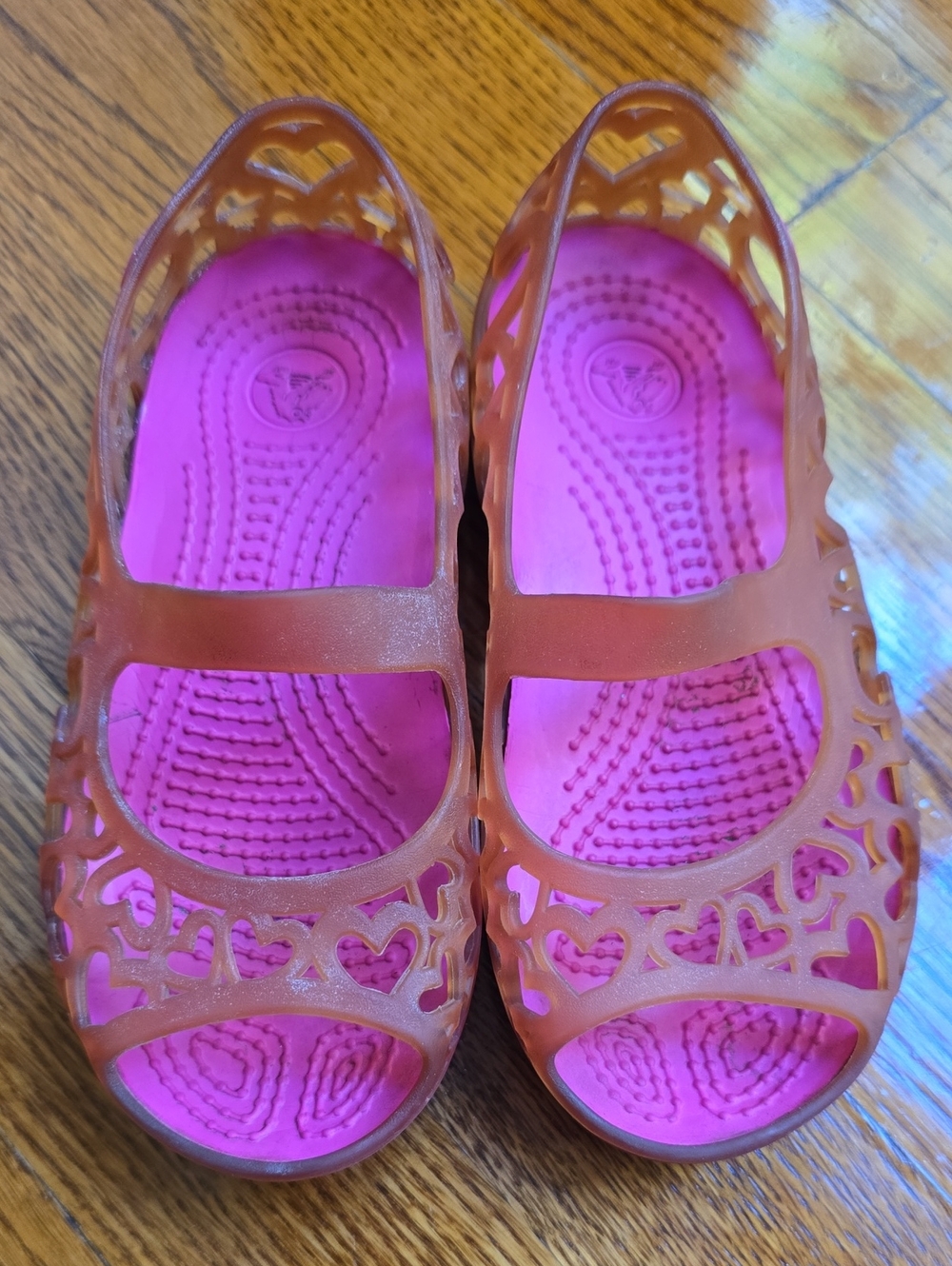 CROCS Girls 11 Pink / Brown Cutout Jelly Sandals Adrina Hearts Flat